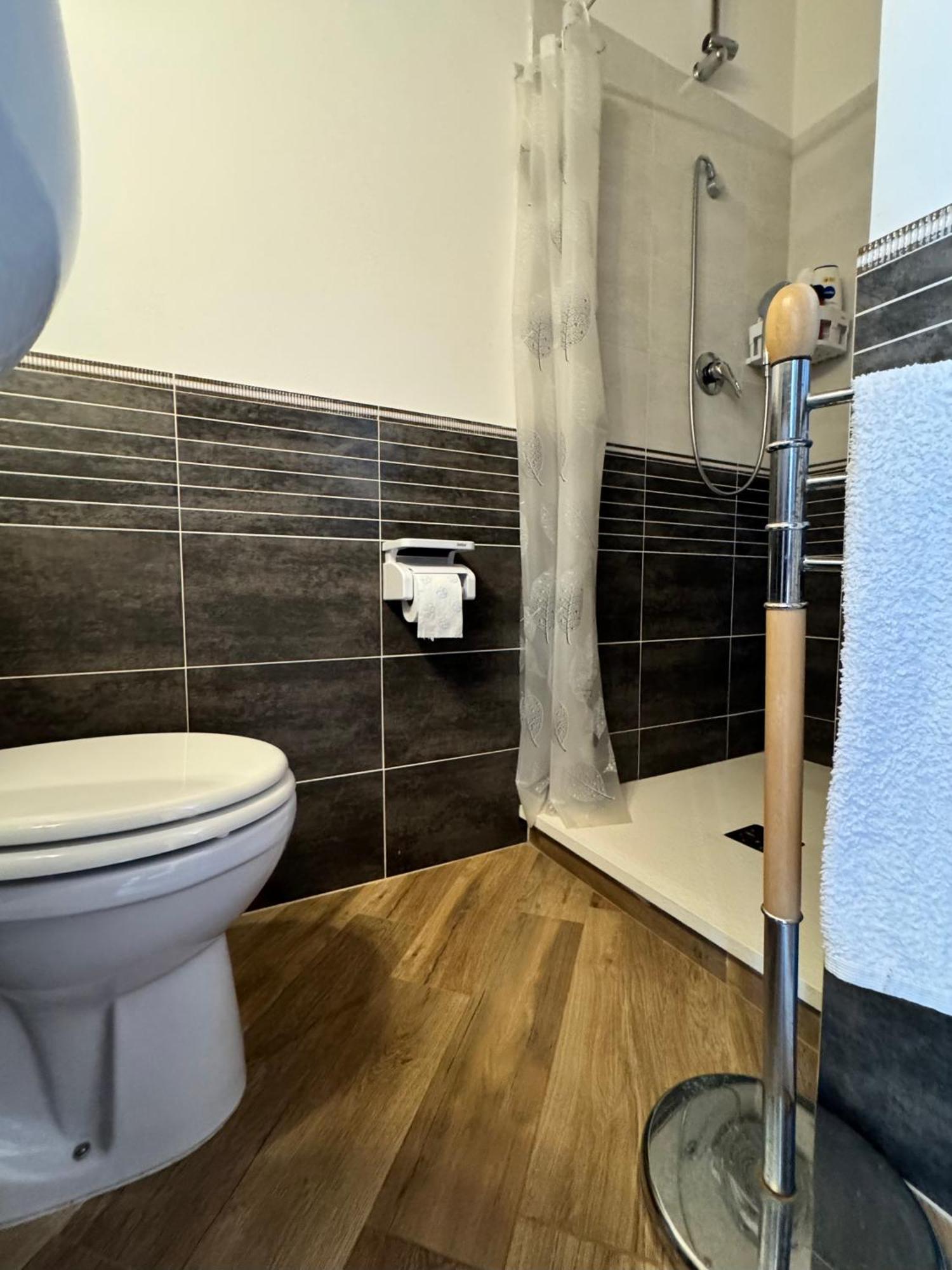La Casetta Nel Borgo -Cerageto- Kültér fotó